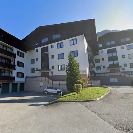 아파트 Nava Place Premium Alpine In - Private Sauna, Peaceful Location, Near Glacier & Wifi 카프룬