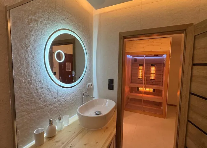 Nava Place Premium Alpine In - Private Sauna, Peaceful Location, Near Glacier & Wifi 아파트